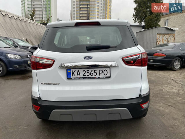 Білий Форд Екоспорт, об'ємом двигуна 1 л та пробігом 45 тис. км за 15900 $, фото 10 на Automoto.ua