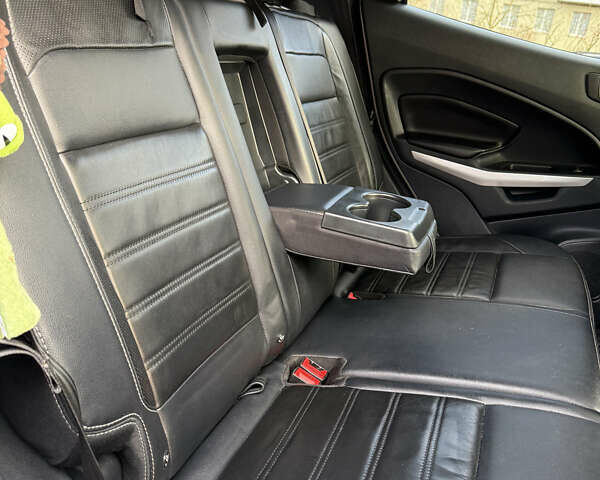 Белый Форд Экоспорт, объемом двигателя 2 л и пробегом 173 тыс. км за 14000 $, фото 17 на Automoto.ua