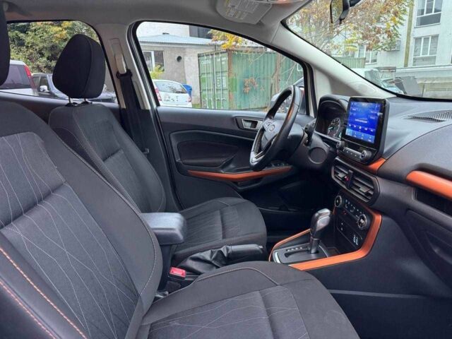 Белый Форд Экоспорт, объемом двигателя 2 л и пробегом 155 тыс. км за 13900 $, фото 14 на Automoto.ua