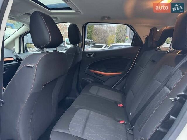 Белый Форд Экоспорт, объемом двигателя 2 л и пробегом 155 тыс. км за 13900 $, фото 13 на Automoto.ua