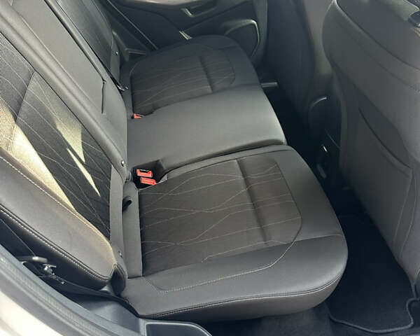 Форд Екоспорт 2020 у Києві на Automoto.ua Білий Форд Екоспорт, об'ємом двигуна 1 л та пробігом 58 тис. км за 12990 $, фото 11 на Automoto.ua