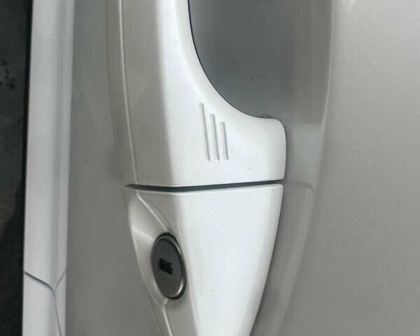 Форд Екоспорт 2020 у Києві на Automoto.ua Білий Форд Екоспорт, об'ємом двигуна 1 л та пробігом 58 тис. км за 12990 $, фото 35 на Automoto.ua