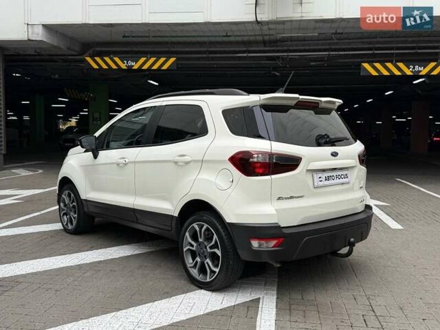 Белый Форд Экоспорт, объемом двигателя 2 л и пробегом 82 тыс. км за 13990 $, фото 4 на Automoto.ua
