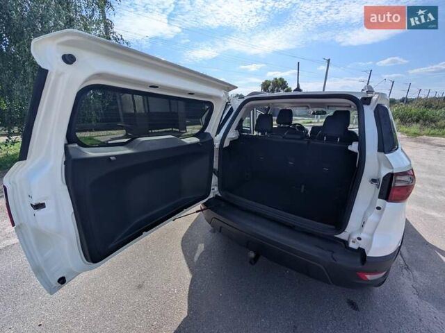 Белый Форд Экоспорт, объемом двигателя 2 л и пробегом 82 тыс. км за 12890 $, фото 15 на Automoto.ua