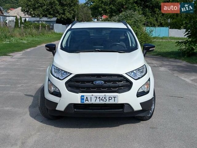 Белый Форд Экоспорт, объемом двигателя 2 л и пробегом 82 тыс. км за 12890 $, фото 12 на Automoto.ua