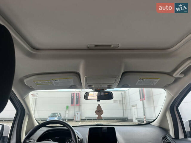 Форд Екоспорт 2020 у Києві на Automoto.ua Білий Форд Екоспорт, об'ємом двигуна 1 л та пробігом 58 тис. км за 12990 $, фото 20 на Automoto.ua