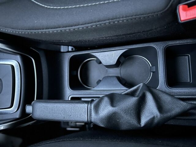 Белый Форд Экоспорт, объемом двигателя 2 л и пробегом 4 тыс. км за 14300 $, фото 18 на Automoto.ua