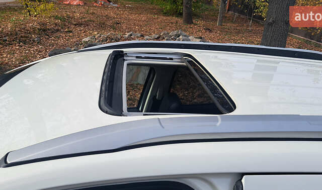 Білий Форд Екоспорт, об'ємом двигуна 2 л та пробігом 93 тис. км за 13600 $, фото 28 на Automoto.ua