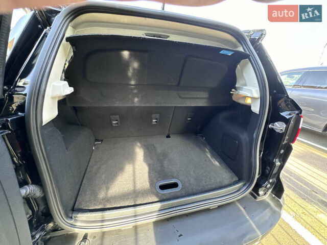 Белый Форд Экоспорт, объемом двигателя 2 л и пробегом 196 тыс. км за 14350 $, фото 47 на Automoto.ua