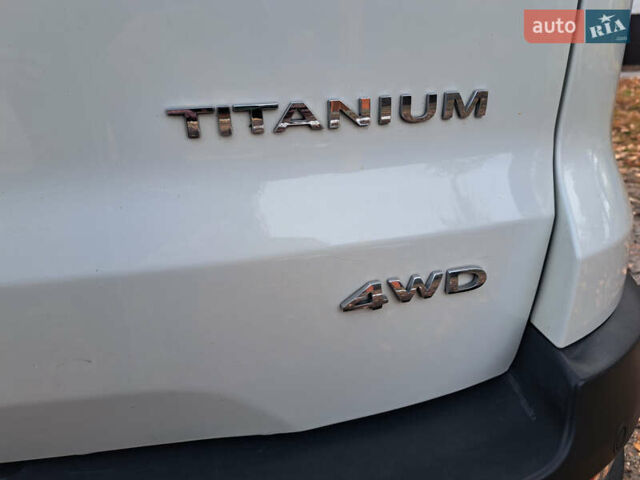 Білий Форд Екоспорт, об'ємом двигуна 2 л та пробігом 93 тис. км за 13600 $, фото 12 на Automoto.ua