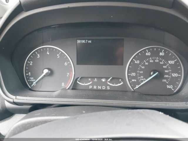 Білий Форд Екоспорт, об'ємом двигуна 2 л та пробігом 38 тис. км за 1800 $, фото 6 на Automoto.ua