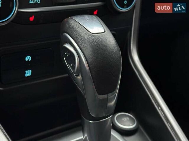 Белый Форд Экоспорт, объемом двигателя 2 л и пробегом 66 тыс. км за 13000 $, фото 31 на Automoto.ua