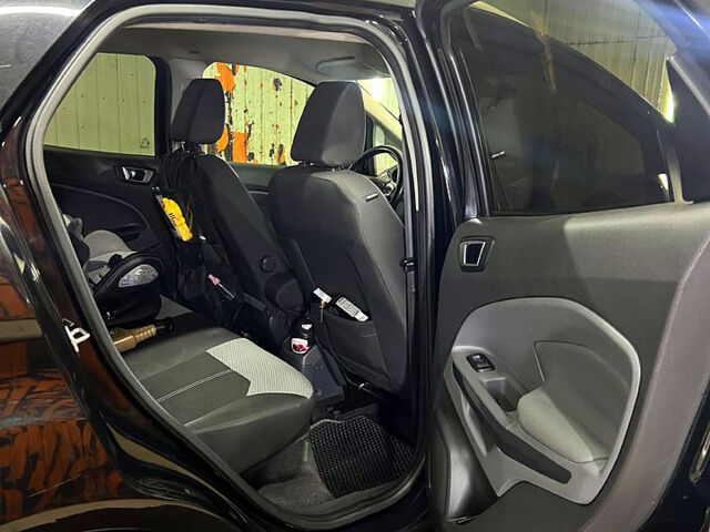 Чорний Форд Екоспорт, об'ємом двигуна 1.5 л та пробігом 153 тис. км за 11500 $, фото 6 на Automoto.ua