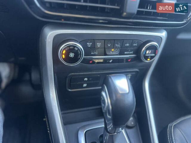 Черный Форд Экоспорт, объемом двигателя 0 л и пробегом 63 тыс. км за 12650 $, фото 34 на Automoto.ua