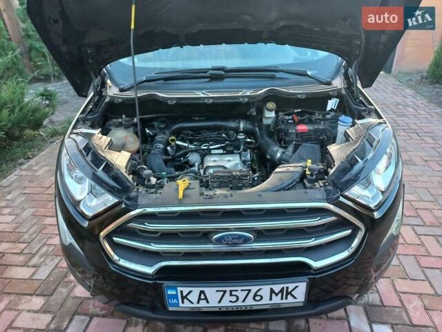 Чорний Форд Екоспорт, об'ємом двигуна 1 л та пробігом 88 тис. км за 10800 $, фото 7 на Automoto.ua