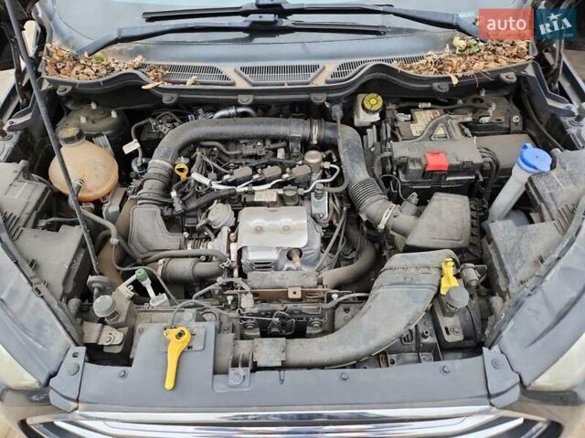 Чорний Форд Екоспорт, об'ємом двигуна 1 л та пробігом 120 тис. км за 2450 $, фото 11 на Automoto.ua