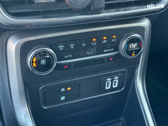 Черный Форд Экоспорт, объемом двигателя 2 л и пробегом 95 тыс. км за 14640 $, фото 23 на Automoto.ua