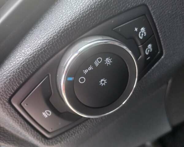 Чорний Форд Екоспорт, об'ємом двигуна 2 л та пробігом 98 тис. км за 13400 $, фото 22 на Automoto.ua