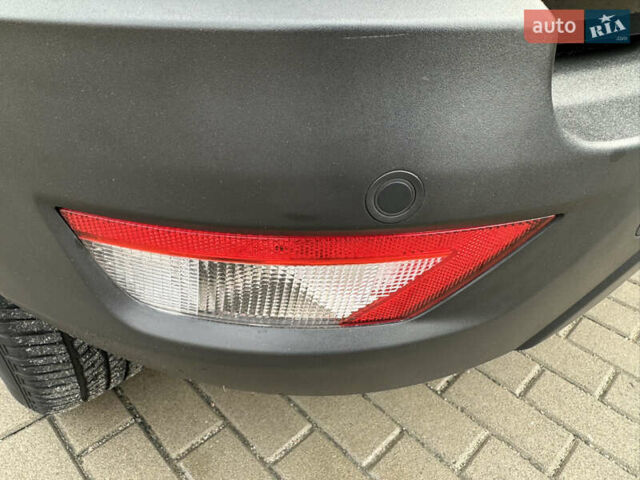 Форд Екоспорт 2020 у Белой Церкве на Automoto.ua Чорний Форд Екоспорт, об'ємом двигуна 2 л та пробігом 42 тис. км за 12800 $, фото 13 на Automoto.ua