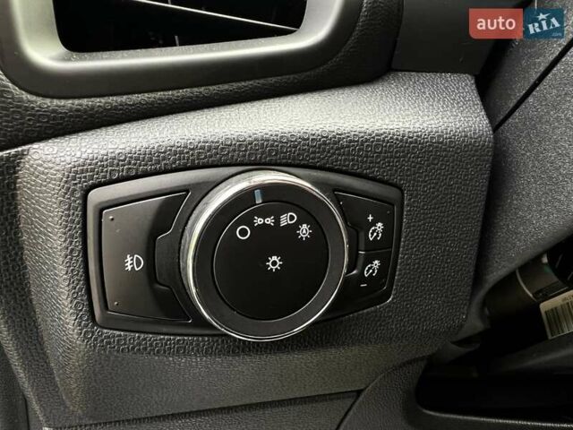 Чорний Форд Екоспорт, об'ємом двигуна 2 л та пробігом 108 тис. км за 11900 $, фото 15 на Automoto.ua