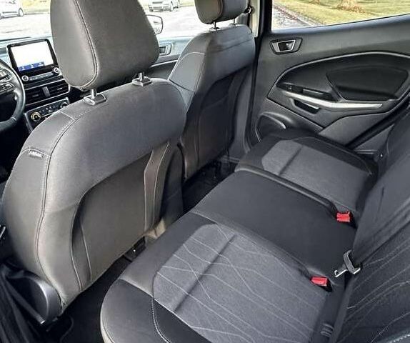 Черный Форд Экоспорт, объемом двигателя 0 л и пробегом 47 тыс. км за 7900 $, фото 15 на Automoto.ua