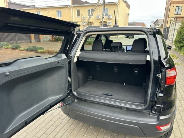 Черный Форд Экоспорт, объемом двигателя 0 л и пробегом 38 тыс. км за 12800 $, фото 6 на Automoto.ua