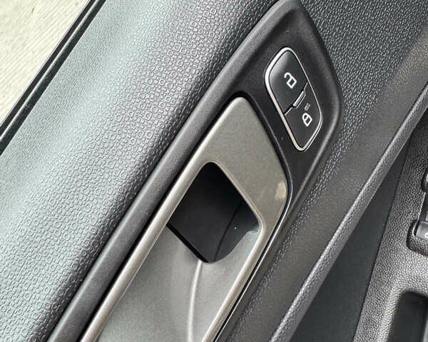 Форд Экоспорт 2021 в Сумах на Automoto.ua Черный Форд Экоспорт, объемом двигателя 2 л и пробегом 101 тыс. км за 14500 $, фото 24 на Automoto.ua