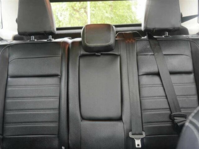 Чорний Форд Екоспорт, об'ємом двигуна 1 л та пробігом 26 тис. км за 8800 $, фото 9 на Automoto.ua