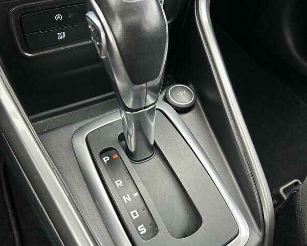 Чорний Форд Екоспорт, об'ємом двигуна 2 л та пробігом 101 тис. км за 14500 $, фото 18 на Automoto.ua