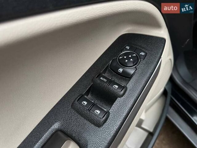 Черный Форд Экоспорт, объемом двигателя 2 л и пробегом 57 тыс. км за 12500 $, фото 26 на Automoto.ua