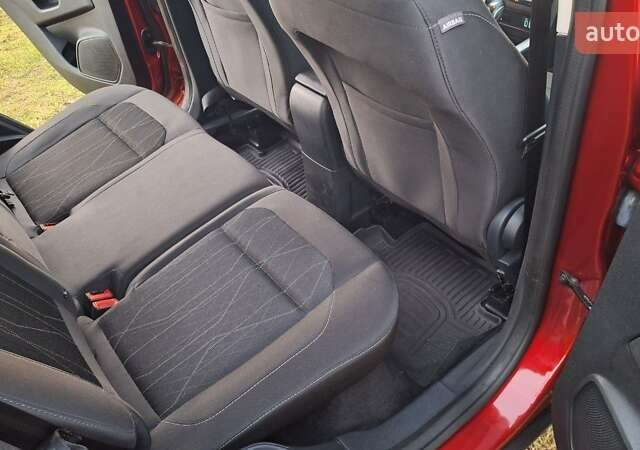 Червоний Форд Екоспорт, об'ємом двигуна 1 л та пробігом 141 тис. км за 11800 $, фото 12 на Automoto.ua