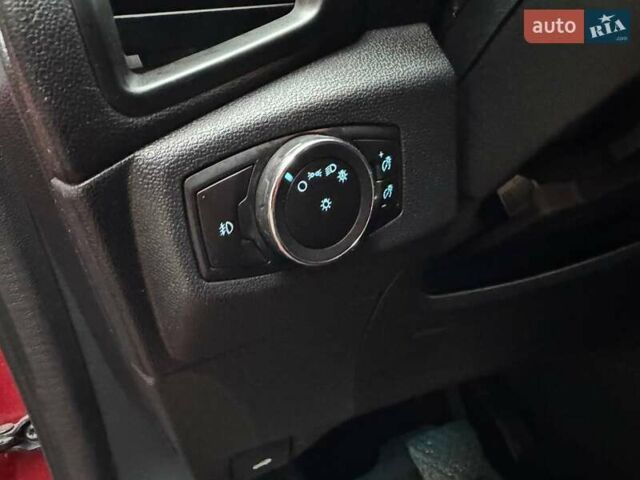 Красный Форд Экоспорт, объемом двигателя 2 л и пробегом 73 тыс. км за 12500 $, фото 37 на Automoto.ua