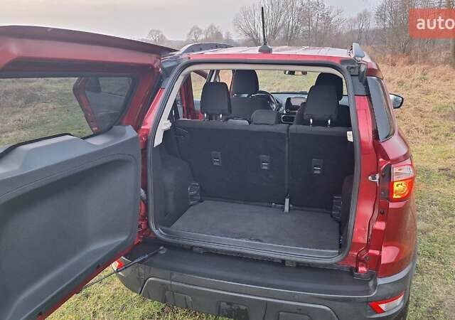 Червоний Форд Екоспорт, об'ємом двигуна 1 л та пробігом 141 тис. км за 11800 $, фото 7 на Automoto.ua