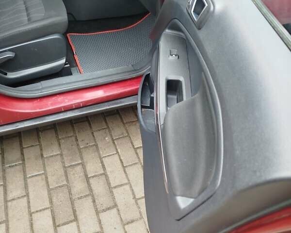 Червоний Форд Екоспорт, об'ємом двигуна 0 л та пробігом 104 тис. км за 11300 $, фото 33 на Automoto.ua