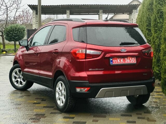 Красный Форд Экоспорт, объемом двигателя 1 л и пробегом 154 тыс. км за 10500 $, фото 2 на Automoto.ua