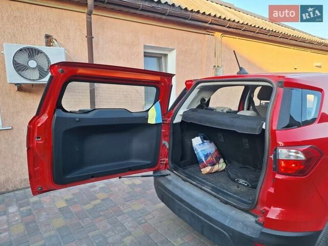 Красный Форд Экоспорт, объемом двигателя 2 л и пробегом 44 тыс. км за 12000 $, фото 11 на Automoto.ua