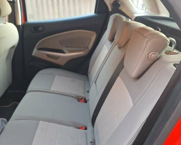 Красный Форд Экоспорт, объемом двигателя 2 л и пробегом 44 тыс. км за 12000 $, фото 13 на Automoto.ua