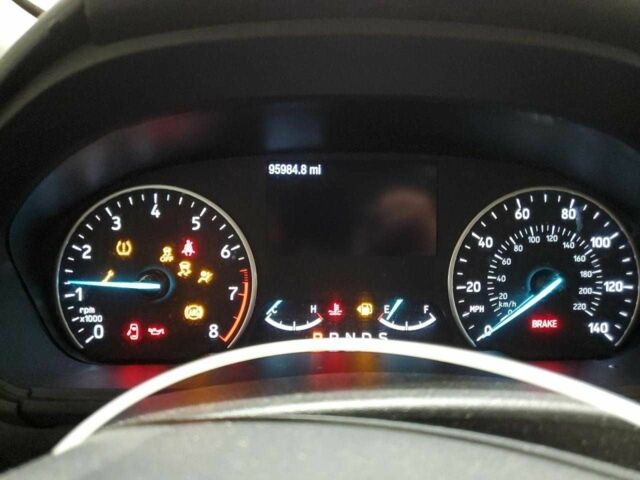 Красный Форд Экоспорт, объемом двигателя 2 л и пробегом 152 тыс. км за 6900 $, фото 5 на Automoto.ua