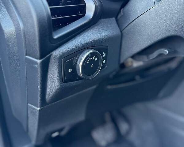 Форд Экоспорт 2019 в Ивано-Франковске на Automoto.ua Красный Форд Экоспорт, объемом двигателя 2 л и пробегом 31 тыс. км за 11995 $, фото 20 на Automoto.ua