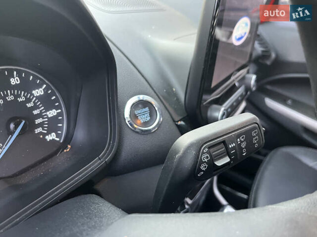 Красный Форд Экоспорт, объемом двигателя 2 л и пробегом 108 тыс. км за 9700 $, фото 8 на Automoto.ua