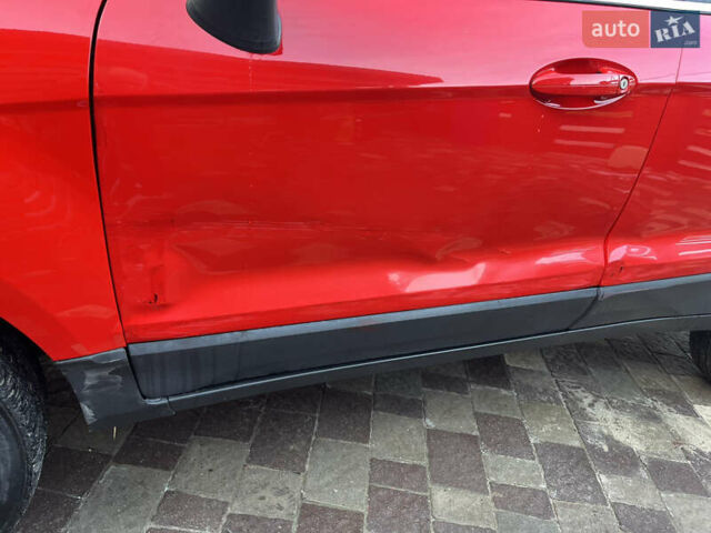 Красный Форд Экоспорт, объемом двигателя 2 л и пробегом 108 тыс. км за 9700 $, фото 4 на Automoto.ua