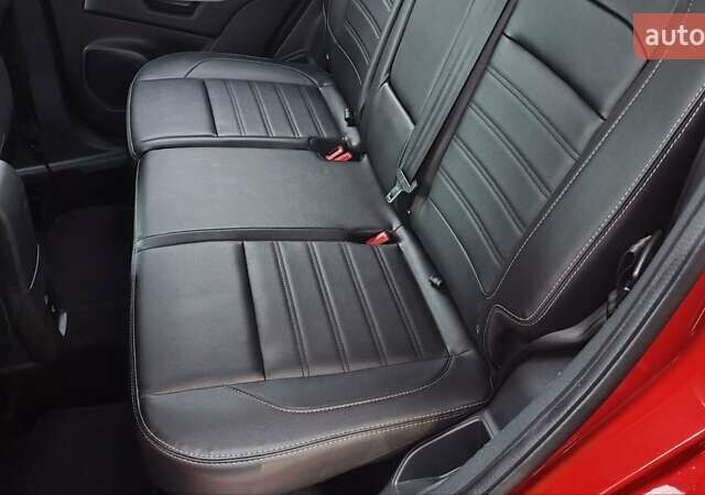 Красный Форд Экоспорт, объемом двигателя 2 л и пробегом 108 тыс. км за 12000 $, фото 47 на Automoto.ua