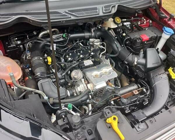 Красный Форд Экоспорт, объемом двигателя 1 л и пробегом 149 тыс. км за 10400 $, фото 15 на Automoto.ua