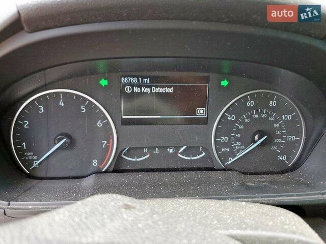 Червоний Форд Екоспорт, об'ємом двигуна 1 л та пробігом 106 тис. км за 5700 $, фото 5 на Automoto.ua