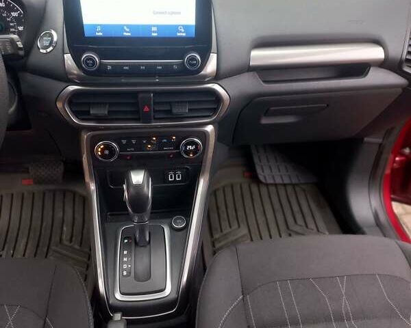 Красный Форд Экоспорт, объемом двигателя 1 л и пробегом 149 тыс. км за 10400 $, фото 24 на Automoto.ua