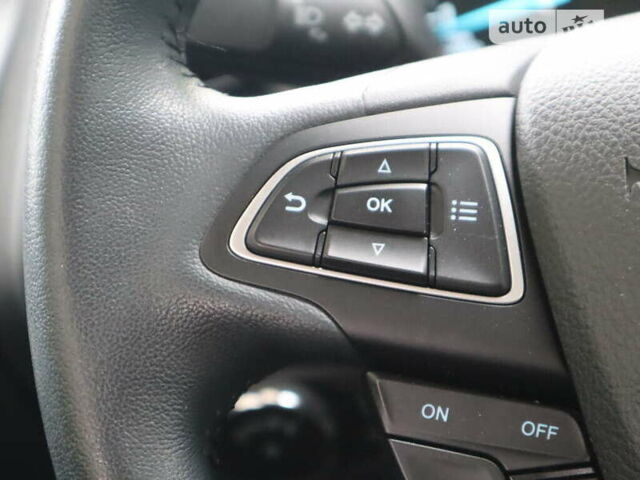 Красный Форд Экоспорт, объемом двигателя 2 л и пробегом 19 тыс. км за 2400 $, фото 9 на Automoto.ua