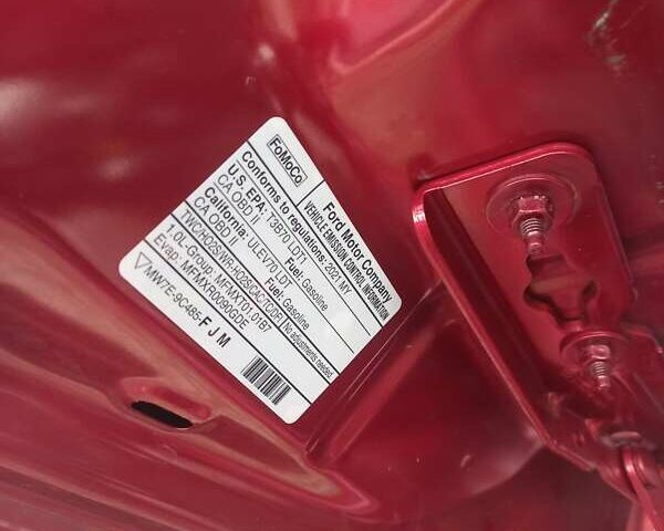 Красный Форд Экоспорт, объемом двигателя 1 л и пробегом 149 тыс. км за 10400 $, фото 28 на Automoto.ua