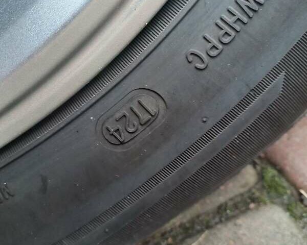 Красный Форд Экоспорт, объемом двигателя 1 л и пробегом 149 тыс. км за 10400 $, фото 25 на Automoto.ua