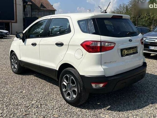 Форд Экоспорт, объемом двигателя 1 л и пробегом 58 тыс. км за 10700 $, фото 3 на Automoto.ua