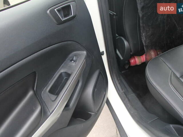 Форд Экоспорт, объемом двигателя 2 л и пробегом 99 тыс. км за 14500 $, фото 21 на Automoto.ua